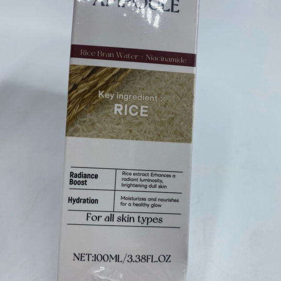 Exfoliating White Rice Ampoule – Whiteheads & Skin Texture Tik Tok For All Skin - Picture 2 of 4